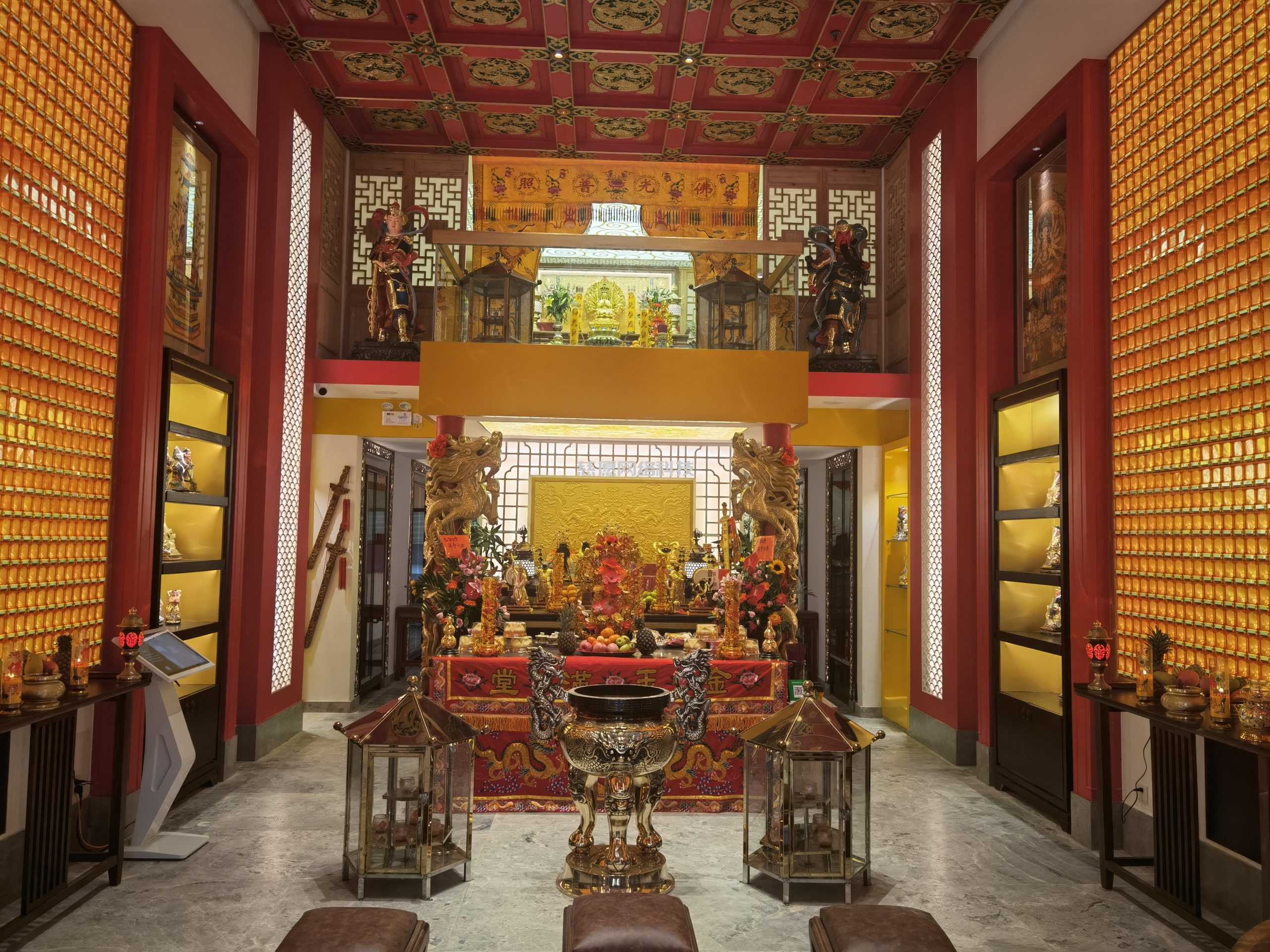 財(cái)神殿萬(wàn)佛墻|上下兩層僅100平，萬(wàn)神駐蹕，氣勢(shì)恢宏！